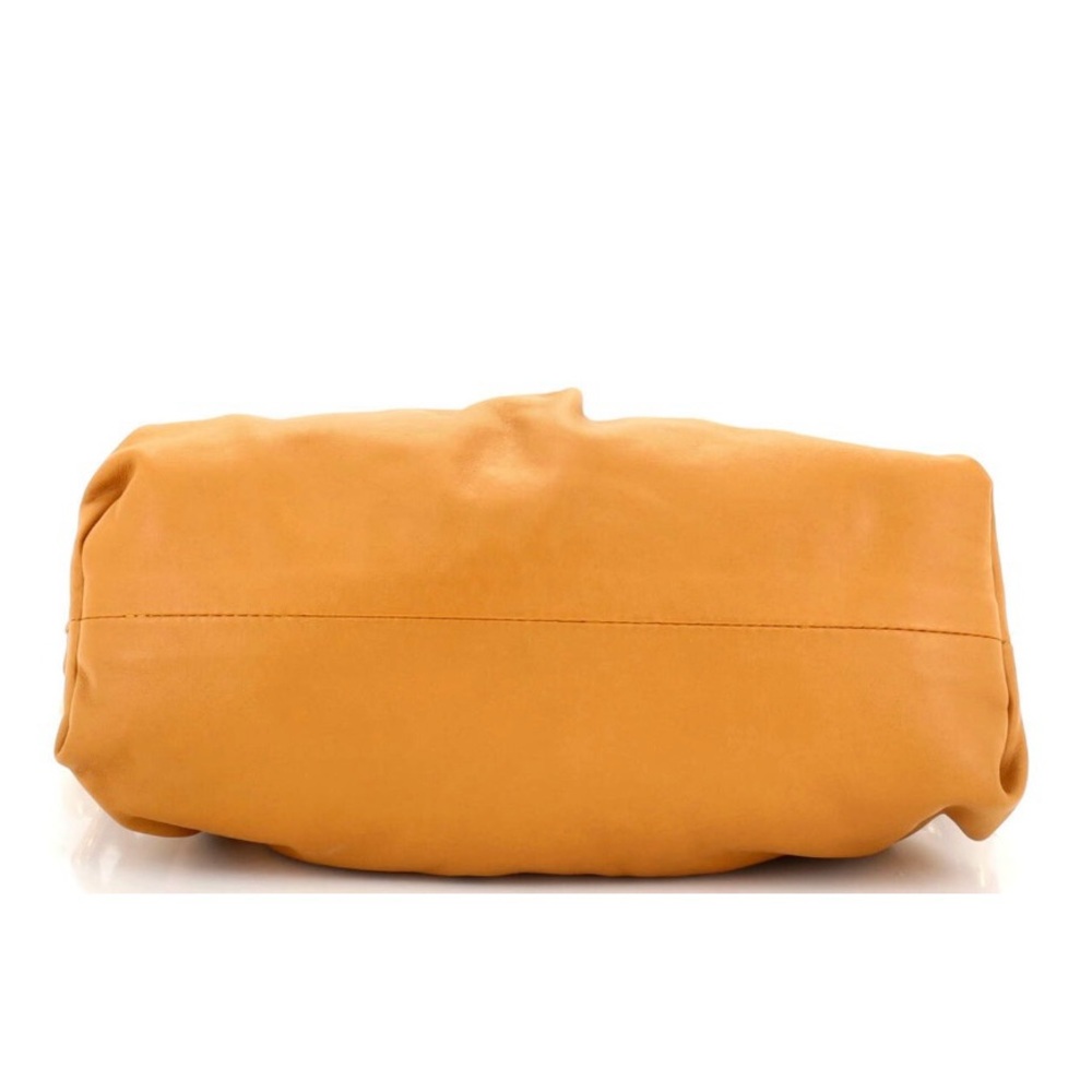 NWOT - BOTTEGA VENETA The Chain Pouch Leather - Picture 4 of 7